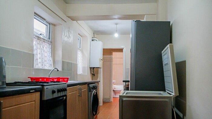 4 Bedroom Terraced House To Rent In Wallace Road, Selly Park, Birmingham, B29