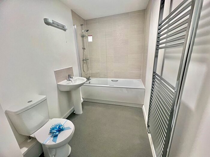 2 Bedroom Semi-Detached Bungalow For Sale In Barley Drive, Donington, Spalding, PE11