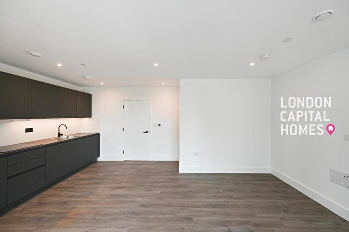 2 Bedroom Apartment To Rent In Pearson Building, Station Road, London, CR0