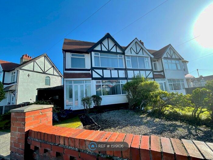 3 Bedroom Semi-Detached House To Rent In Welwyn Place, Thornton-Cleveleys, FY5