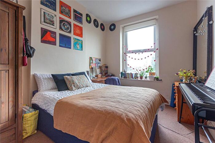 6 Bedroom House To Rent In High Street, Staple Hill, Bristol, BS16