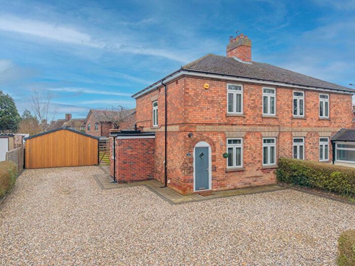 3 Bedroom Semi Detached House For Sale In Water Orton Lane, Minworth, Sutton Coldfield, B76