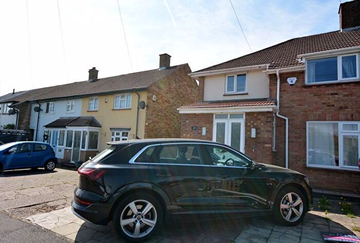 3 Bedroom Semi-Detached House To Rent In Romilly Drive, Carpenders Park, WD19
