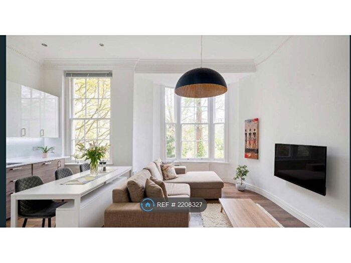 2 Bedroom Flat To Rent In Randolph Avenue, London, W9