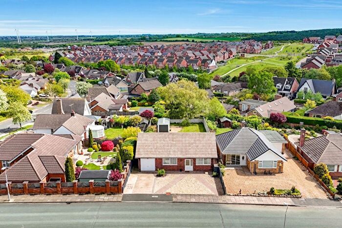 2 Bedroom Detached Bungalow For Sale In Dorchester Drive, Mansfield, NG18