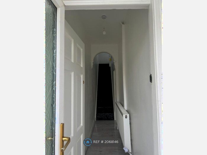 3 Bedroom Terraced House To Rent In High Lane, Stoke-On-Trent, ST6