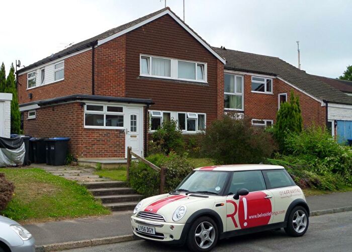 2 Bedroom Flat To Rent In Pelham Road, Lindfield, RH16