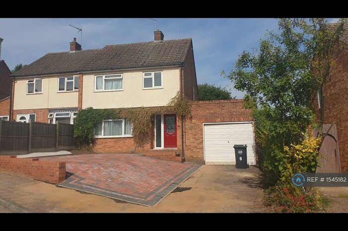 4 Bedroom Semi-Detached House To Rent In Marlborough Close, Bishop's Stortford, CM23