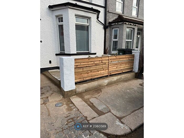 3 Bedroom Terraced House To Rent In Windsor Road, Bexhill, TN39