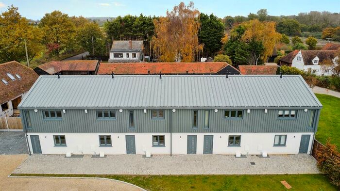 3 Bedroom Barn Conversion For Sale In Oak Farm Barn, Old London Road, Woodham Walter, Maldon, CM9