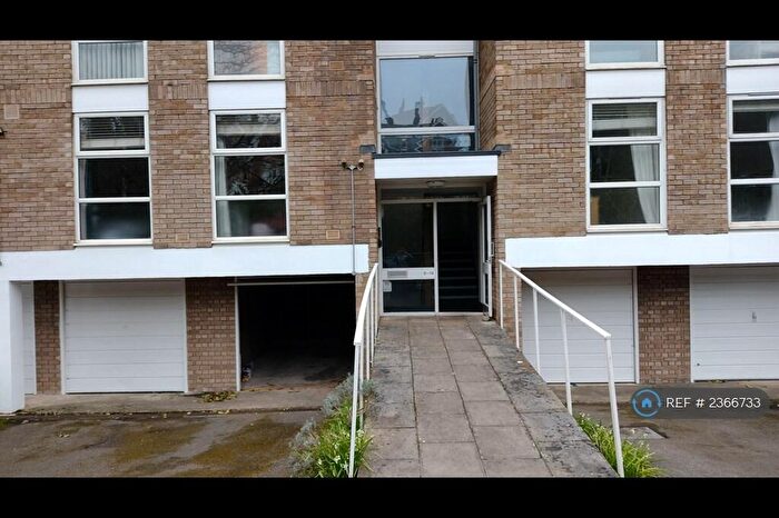 2 Bedroom Flat To Rent In Bridge Road, Bristol, BS8