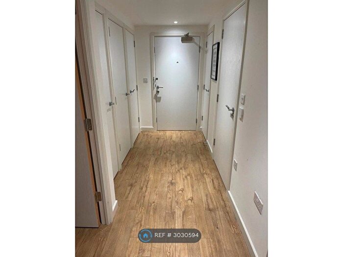 1 Bedroom Flat To Rent In Gothenburg Court, London, SE8