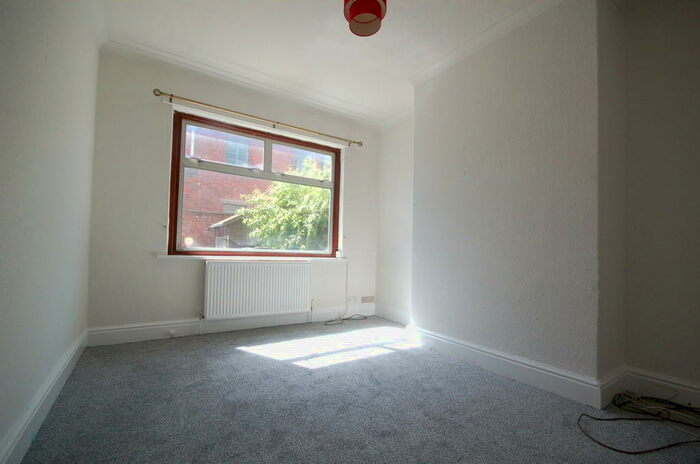 3 Bedroom Terraced House To Rent In Knightsbridge Avenue, FY4