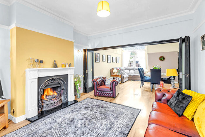 4 Bedroom Terraced House For Sale In Rochdale Road, Middleton, Manchester, M24