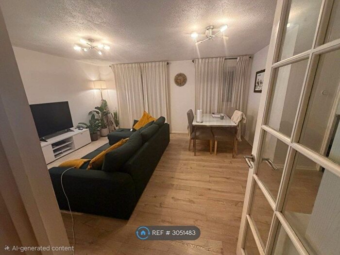 2 Bedroom Flat To Rent In Charlton, London, SE7