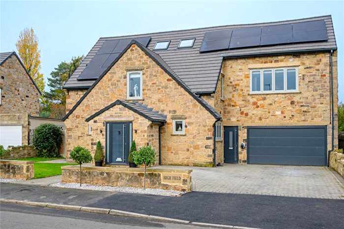 6 Bedroom Detached House For Sale In Millbeck Green, Collingham, LS22