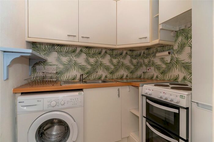 1 Bedroom Flat To Rent In Westfield Road, Gorgie, Edinburgh, EH11