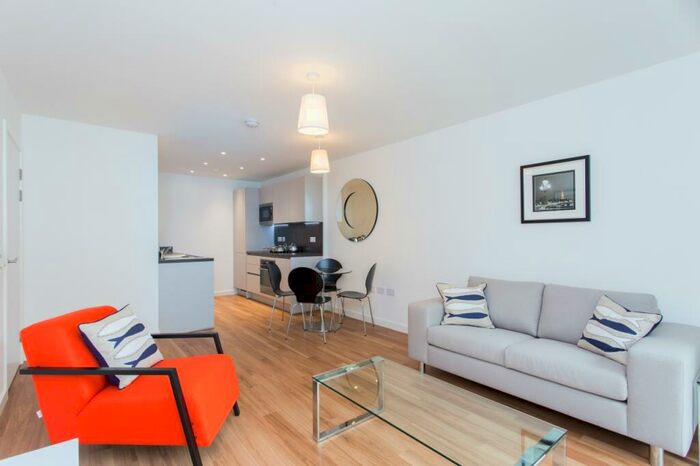 1 Bedroom Flat To Rent In Nyland Court, Naomi Street, Greenland Place, Surrey Quays, SE8