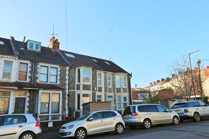 8 Bedroom Terraced House To Rent In Beauley Road, Bristol, BS3
