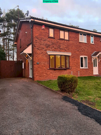 2 Bedroom Semi-Detached House To Rent In Raddlebarn Farm Drive, Birmingham, B29