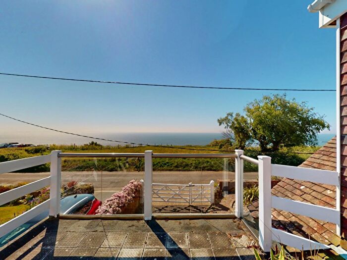 4 Bedroom Detached House For Sale In Old Dover Road, Folkestone, CT18