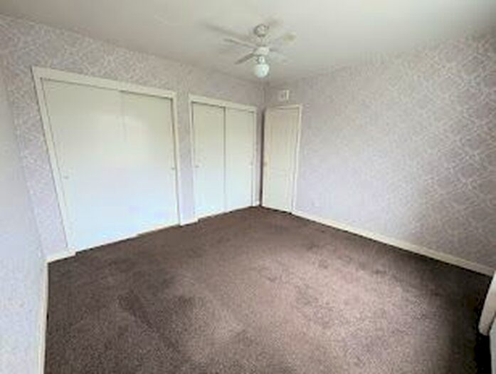 2 Bedroom Bungalow For Sale In Scott Street, Kelloholm, DG4