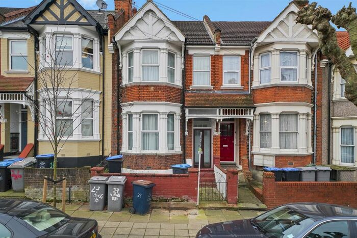 5 Bedroom Terraced House To Rent In Kings Road, Willesden, London NW10