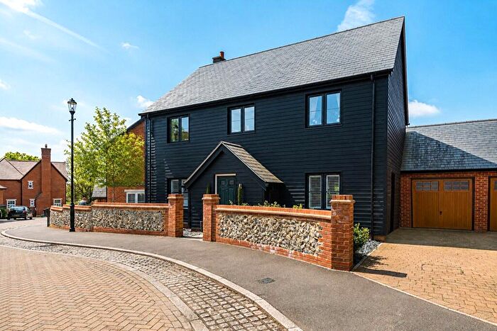 4 Bedroom Detached House For Sale In Horse Leys, RG9