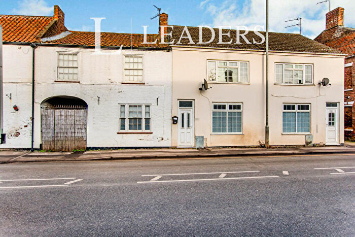 2 Bedroom Flat To Rent In High Street, Gosberton, PE11