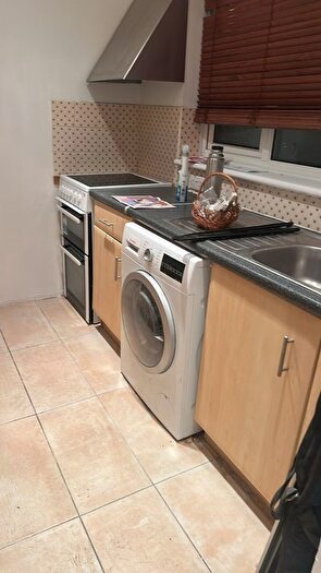 1 Bedroom Terraced House To Rent In Sycamore Gardens, Mitcham, CR4