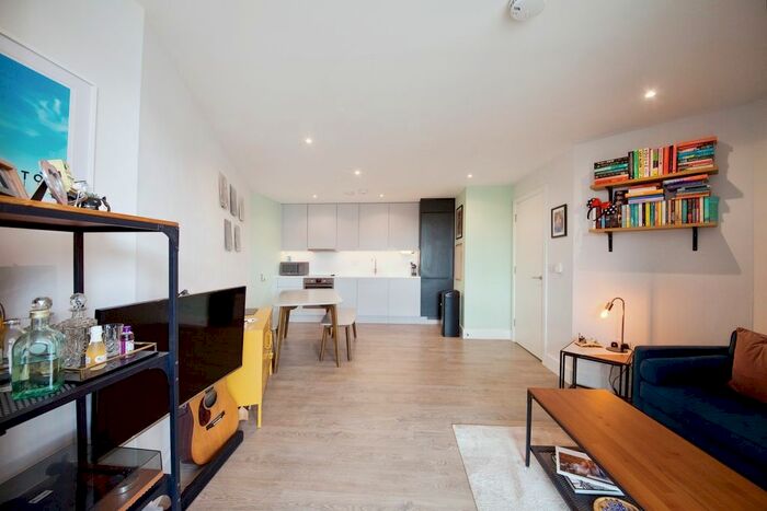 1 Bedroom Flat To Rent In Ruckholt Road, London, E10