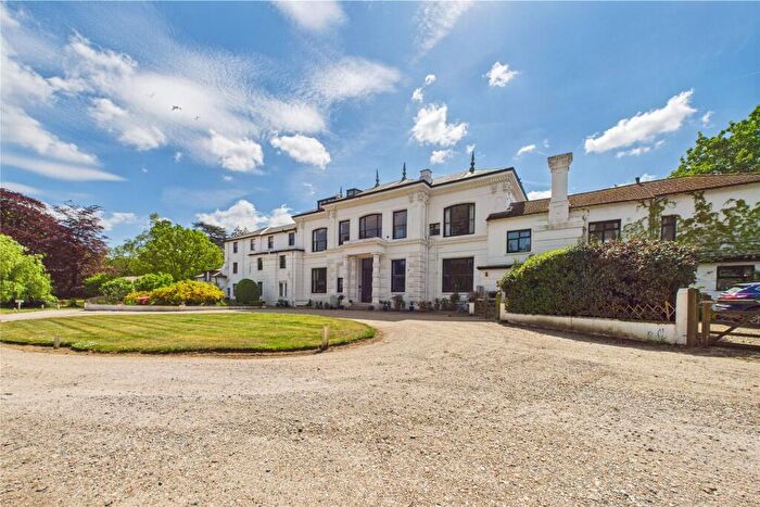 3 Bedroom Apartment To Rent In Sandhurst Lodge, Wokingham Road, Crowthorne, Berkshire, RG45