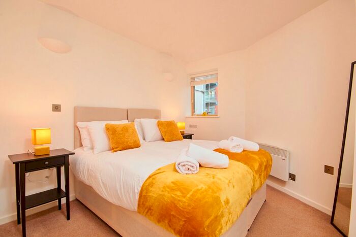 2 Bedroom Flat To Rent In Northern Street, Leeds, LS1