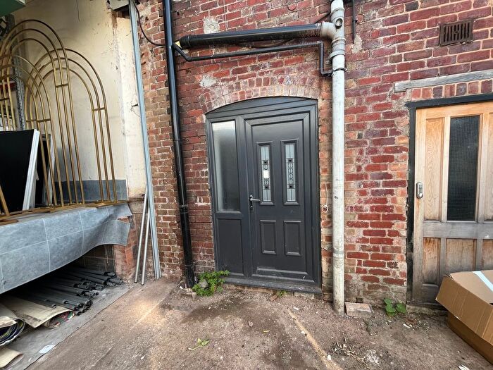Studio To Rent In Langton Road, Birmingham, B8