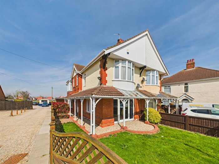 3 Bedroom Semi-Detached House For Sale In Alford Road, Mablethorpe, LN12