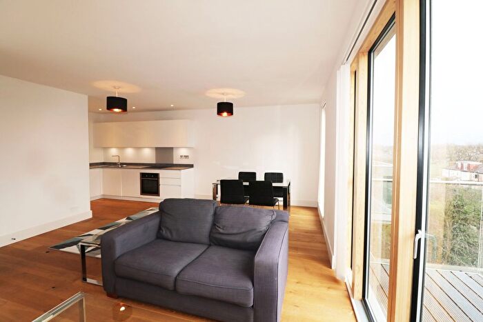 1 Bedroom Flat To Rent In Cavendish Road, Colliers Wood, London, SW19