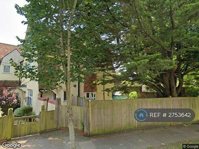 2 Bedroom Flat To Rent In Dyke Road, Hove, BN3