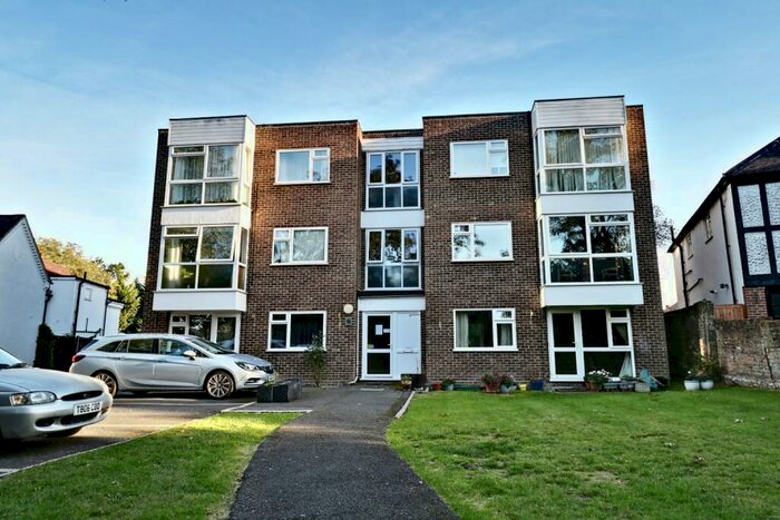 1 Bedroom Flat To Rent In Mays Hill Road, Bromley, BR2