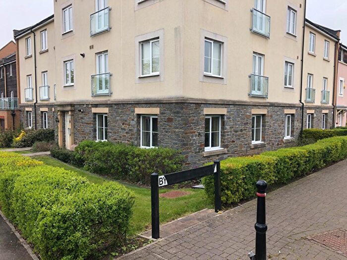 2 Bedroom Flat For Sale In Dorian Road, Horfield, Bristol, BS7