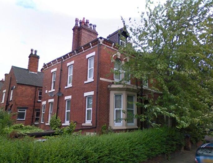 1 Bedroom Studio To Rent In Regent Park Avenue, Hyde Park, Leeds, LS6