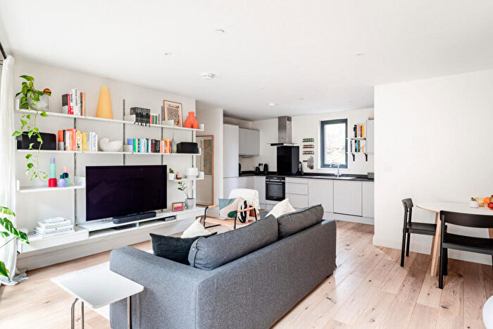2 Bedroom Flat For Sale In Holdron Street, London, SE15