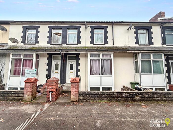 6 Bedroom Terraced House For Sale In Broadway, Treforest, Pontypridd, CF37
