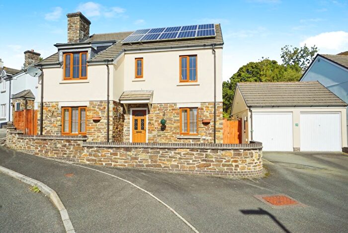 4 Bedroom Detached House For Sale In Chyvelah Vale, Truro, Cornwall, TR1
