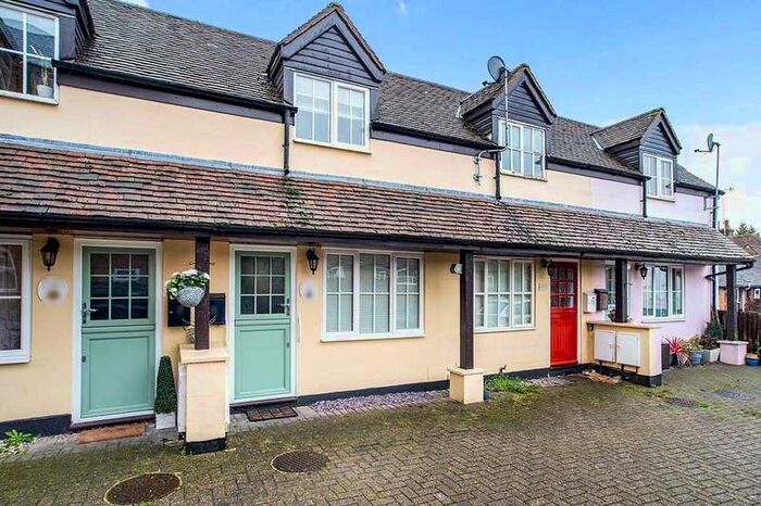 2 Bedroom Leisure Facility Commercial To Rent In Mulberry Court, High Street, Hemel Hempstead, Hertfordshire, HP1