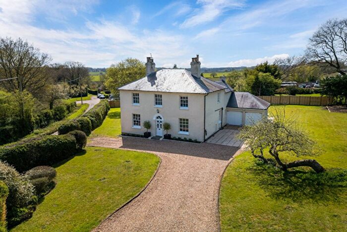 4 Bedroom Detached House For Sale In Beech Hill Road, Reading, RG7