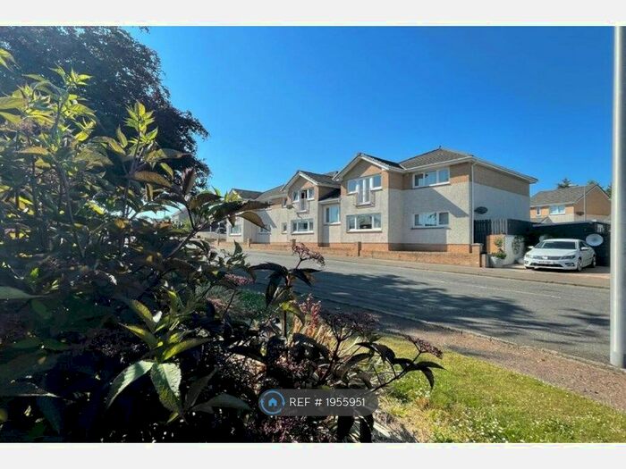 2 Bedroom Flat To Rent In Porteous Place, Forth, Lanark, ML11