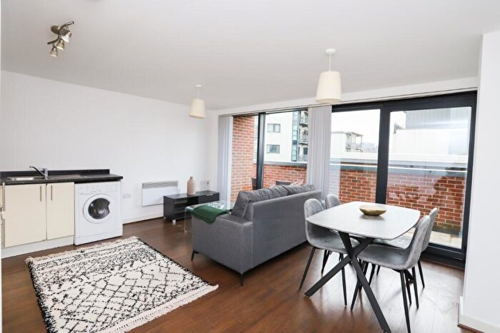 2 Bedroom Apartment To Rent In Kings Dock Mill, Liverpool Liverpool, L1