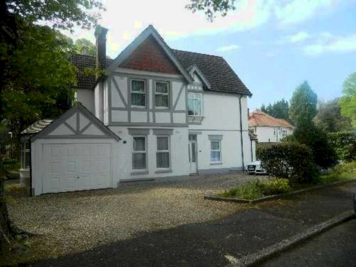 1 Bedroom Apartment To Rent In Haydon Road, Branksome Park, Poole, BH13