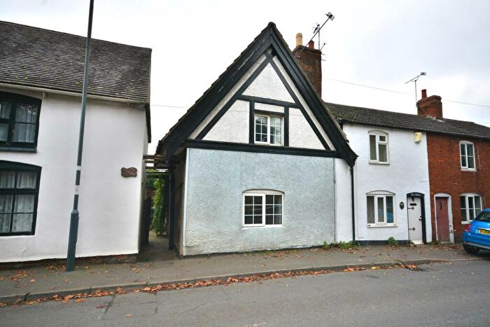 2 Bedroom Cottage For Sale In Church Street, Clifton Upon Dunsmore, CV23