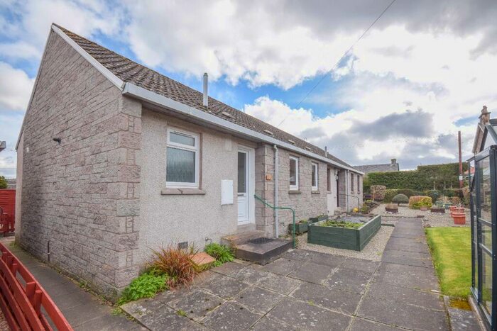 2 Bedroom Bungalow To Rent In Newtyle, Blairgowrie, Perthshire, PH12